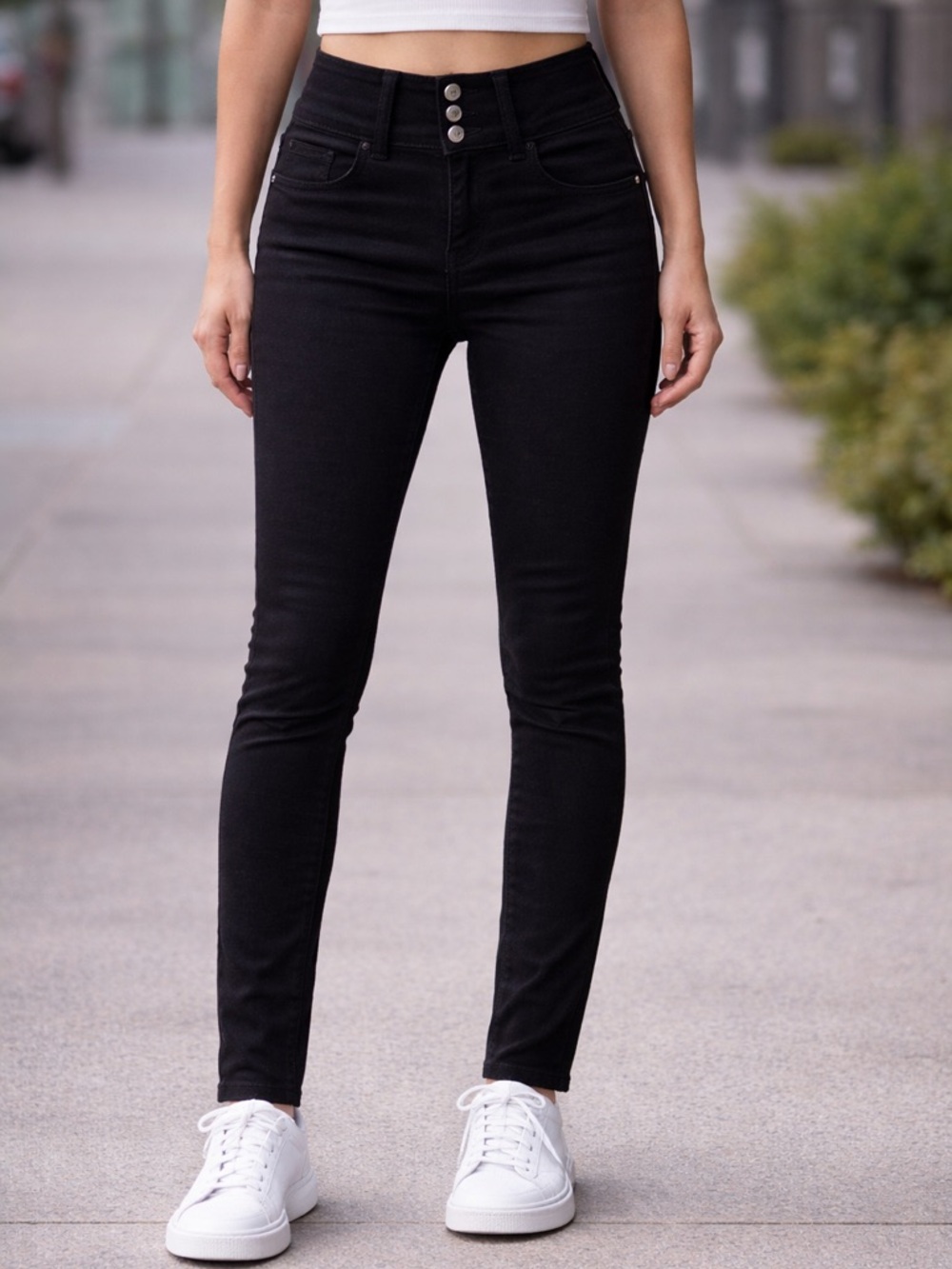 Wallflower Black High-Rise Skinny Jeans